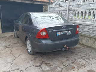 Ford Focus foto 2