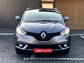 Renault Grand Scenic foto 2