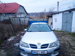 Nissan Almera