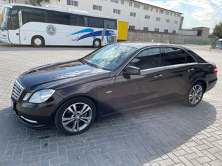 Mercedes E-Class foto 3