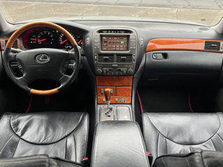 Lexus LS Series foto 6