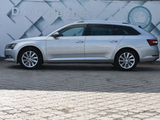 Skoda Superb foto 6