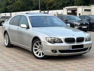 BMW 7 Series foto 5