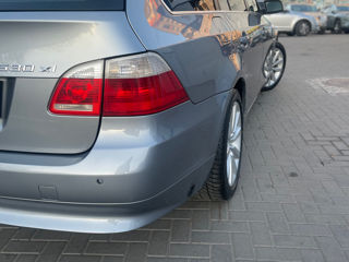 BMW 5 Series foto 7