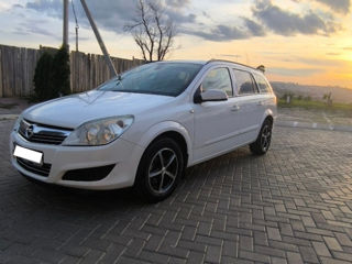 Opel Astra foto 2