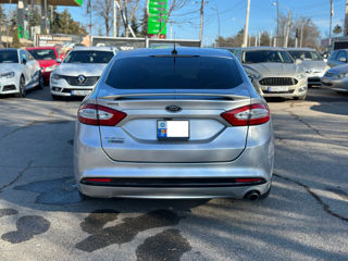 Ford Fusion foto 5