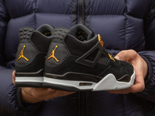 Nike Air Jordan 4 Retro Royalty Unisex foto 5