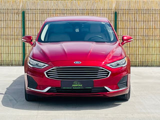 Ford Fusion foto 2