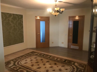 Apartament cu 3 camere, 147 m², Centru, Chișinău foto 7