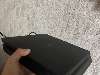 Playstation 4 slim