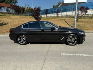 BMW 5 Series foto 5