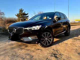 Volvo XC60 foto 2