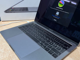 Apple MacBook Pro 2019 foto 3