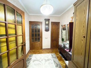 Apartament cu 2 camere, 46 m², Sculeni, Chișinău foto 5