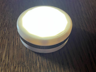 LED-фонарики. Подсветка для шкафов, на батарейках ААА, с пультом ДУ. foto 1