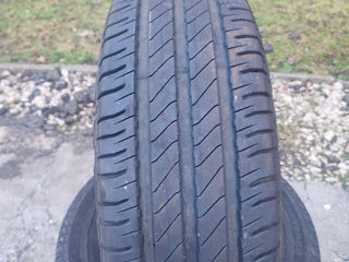 Michelin 215/65 R15C foto 3