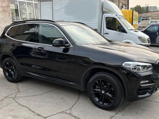 BMW X3 foto 2