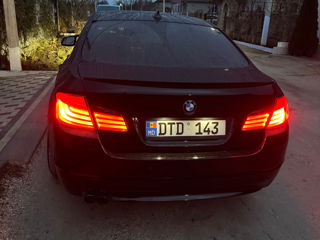 BMW 5 Series foto 6