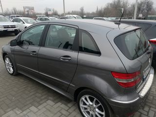 Mercedes B Class foto 4