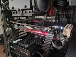 Asus Strix Gtx 980 Ti 6gb foto 3