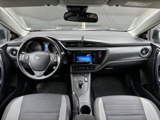 Toyota Auris foto 8