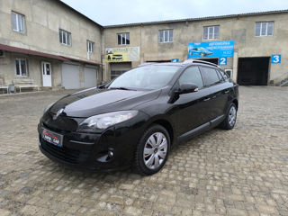 Renault Megane foto 1