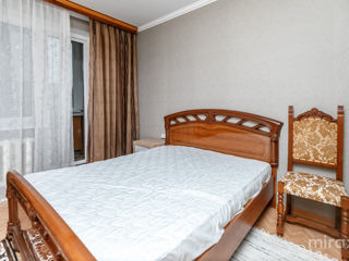 Apartament cu 3 camere, 68 m², Poșta Veche, Chișinău foto 3