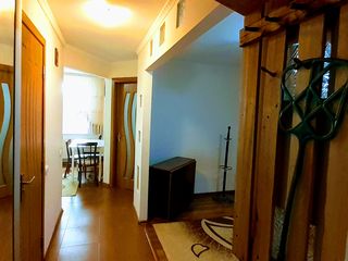 Apartament cu două odăi pentru familie tînără în Ialoveni str. Chilia. 21 500 euro. foto 1