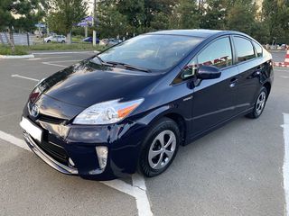 Toyota Prius foto 1