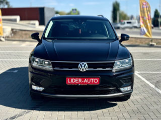 Volkswagen Tiguan foto 2