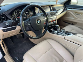 BMW 5 Series foto 8