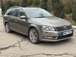 Volkswagen Passat foto 2