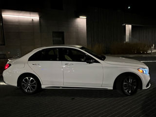 Mercedes C-Class foto 4