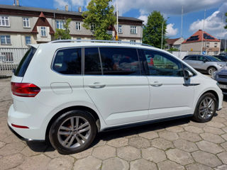 Volkswagen Touran foto 5