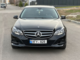 Mercedes E-Class foto 2