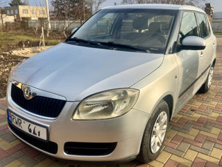 Skoda Fabia foto 2