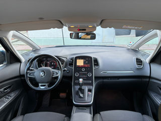 Renault Grand Scenic foto 8