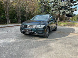 Volkswagen Tiguan foto 2