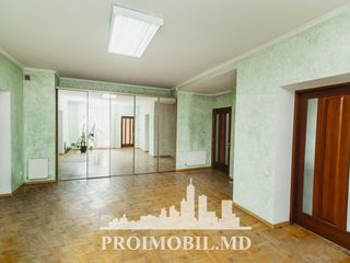 Clădire p/u oficiu! str.Șciusev, 312mp, 10 birouri! 1850 €/lună foto 19