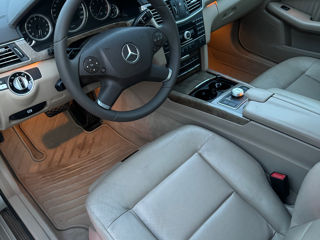 Mercedes E-Class foto 7