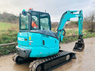 Excavator de vanzare Kobelco SK 55 SRX-6 foto 6