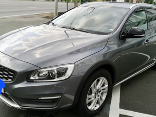 Volvo V60 Cross Country foto 3