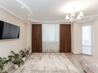 Apartament cu 3 camere, 100 m², Ciocana, Chișinău foto 2