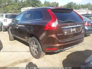 Volvo XC60 foto 2