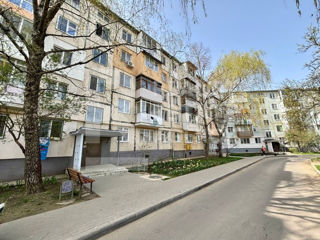 3-х комнатная квартира, 62 м², 10 квартал, Бельцы