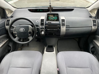 Toyota Prius foto 7