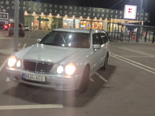 Mercedes E-Class