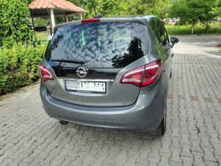 Chirie Auto la preț accesibil petru fiecare foto 7