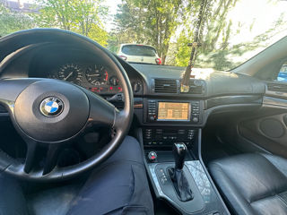 BMW 5 Series foto 7