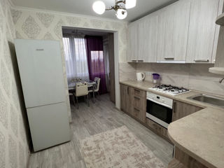 Apartament cu 1 cameră, 47 m², Botanica, Chișinău foto 4